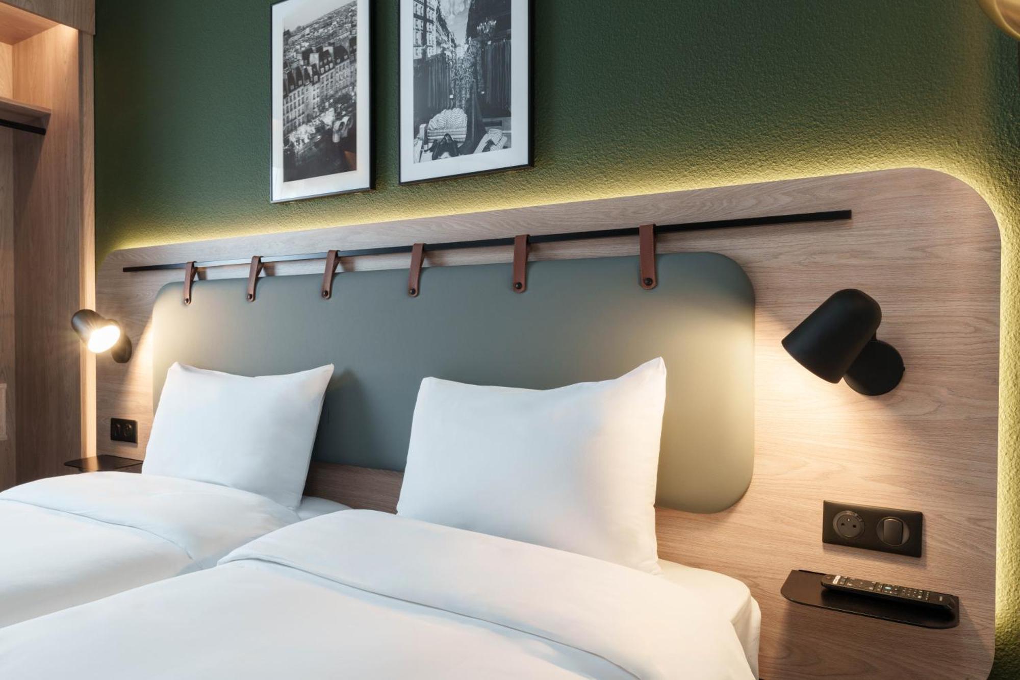 Campanile Prime Paris 19 - La Villette Exterior photo