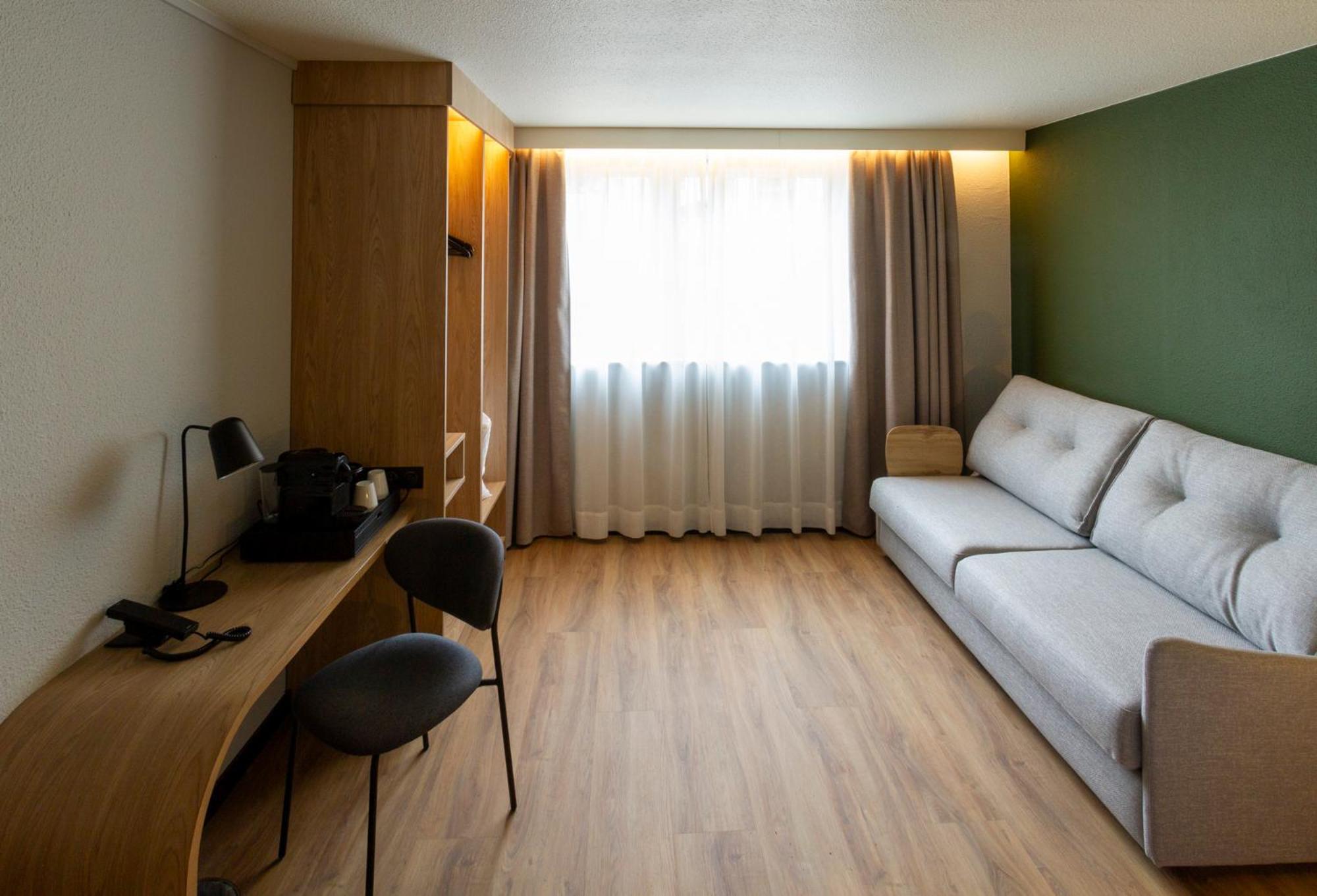 Campanile Prime Paris 19 - La Villette Exterior photo